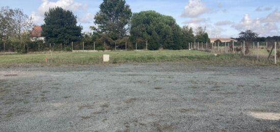 Terrain à bâtir à Le Champ-Saint-Père, Pays de la Loire