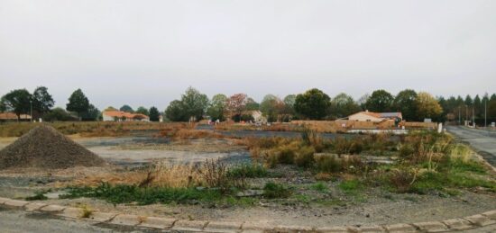 Terrain à bâtir à Mortagne-sur-Sèvre, Pays de la Loire